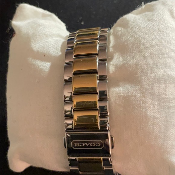COACH Watch - Picture 2 of 6